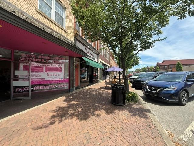 More Photos Of 546 3rd St, Beaver Storefront Retail Residential For Lease