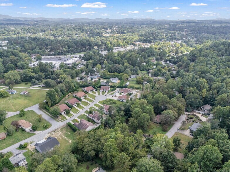 More Photos Of , Hendersonville Multifamily For Sale