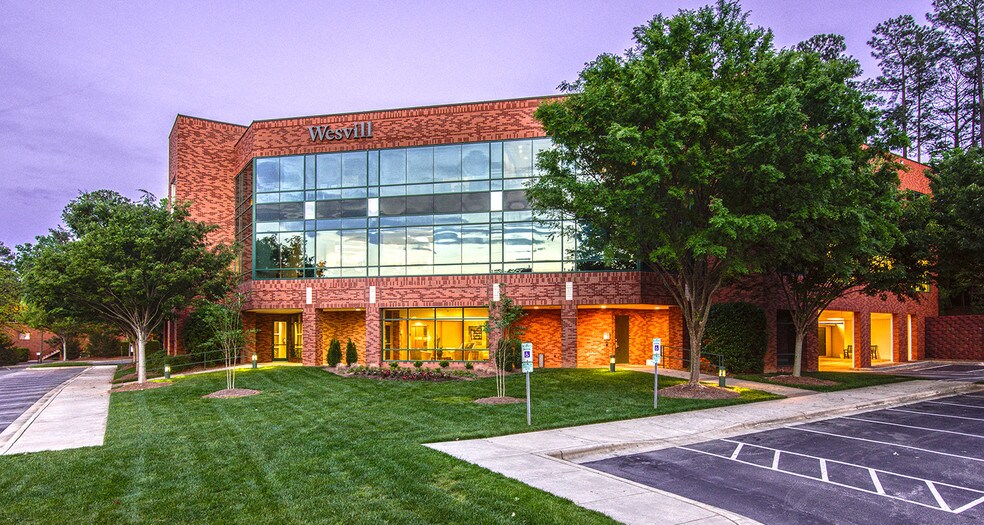 Primary Photo Of 2304 Wesvill Ct, Raleigh Medical For Lease