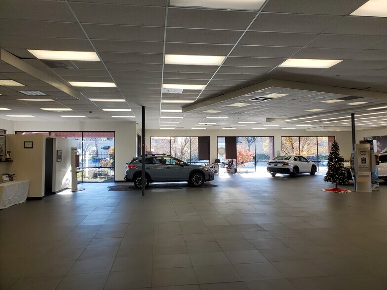 More Photos Of 896 East Ave, Chico General Retail For Sale