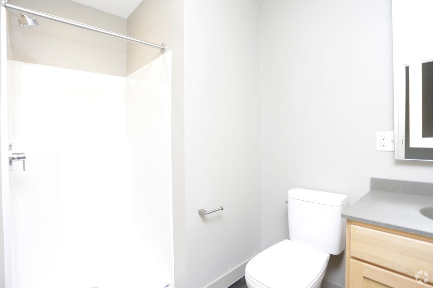 More Photos Of 415 Bridge St NW, Grand Rapids Apartments For Lease