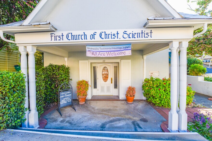 Primary Photo Of 65 N Washington St, Sonora Religious Facility For Sale