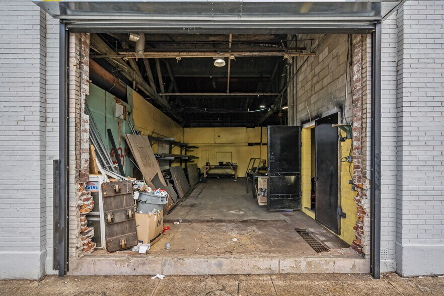 More Photos Of 2901 N 18th St, Philadelphia Warehouse For Sale