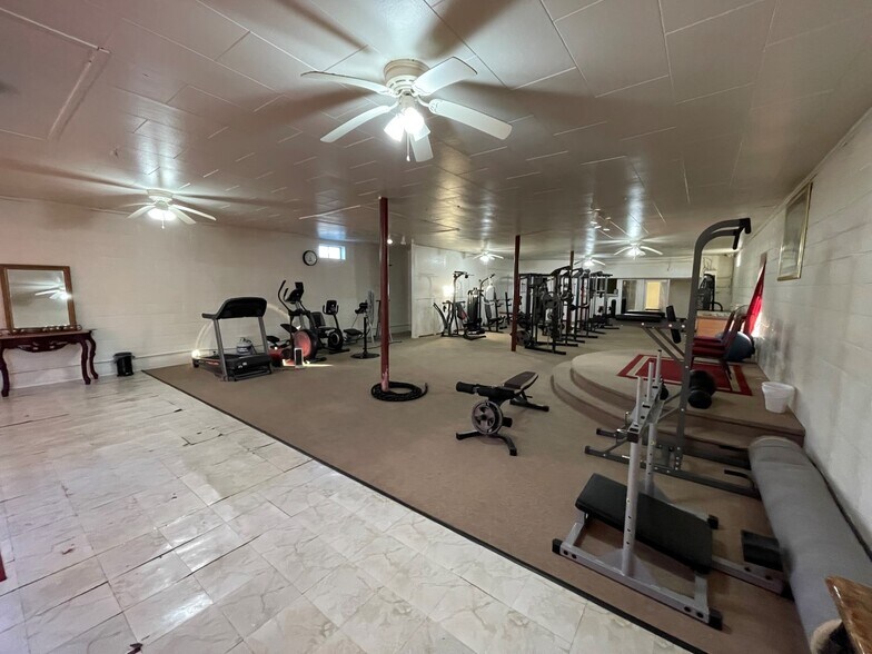 1012 Drum Hill Rd, Gates, NC 27937 General Retail For Sale