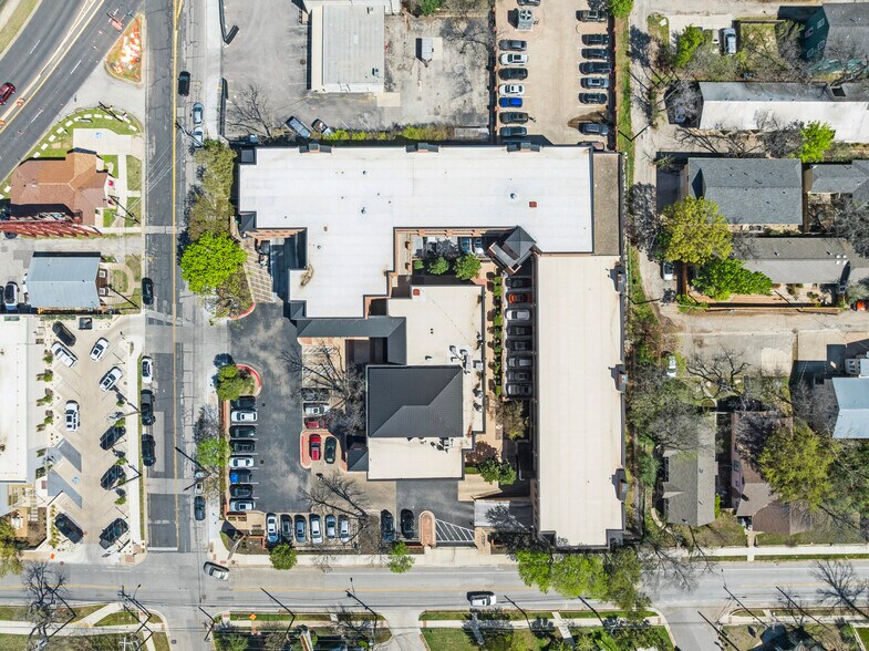 More Photos Of 2905 San Gabriel St, Austin Office For Sale