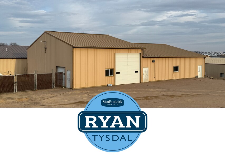 Primary Photo Of 1011 Stoakes Ave, Sioux Falls Industrial For Lease