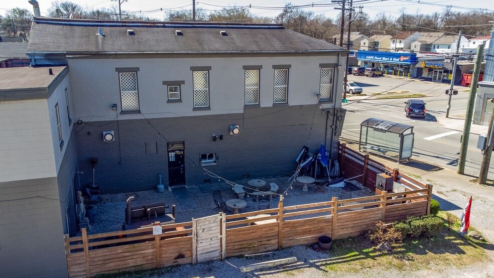 More Photos Of 1481 S Shelby St, Louisville Bar For Sale