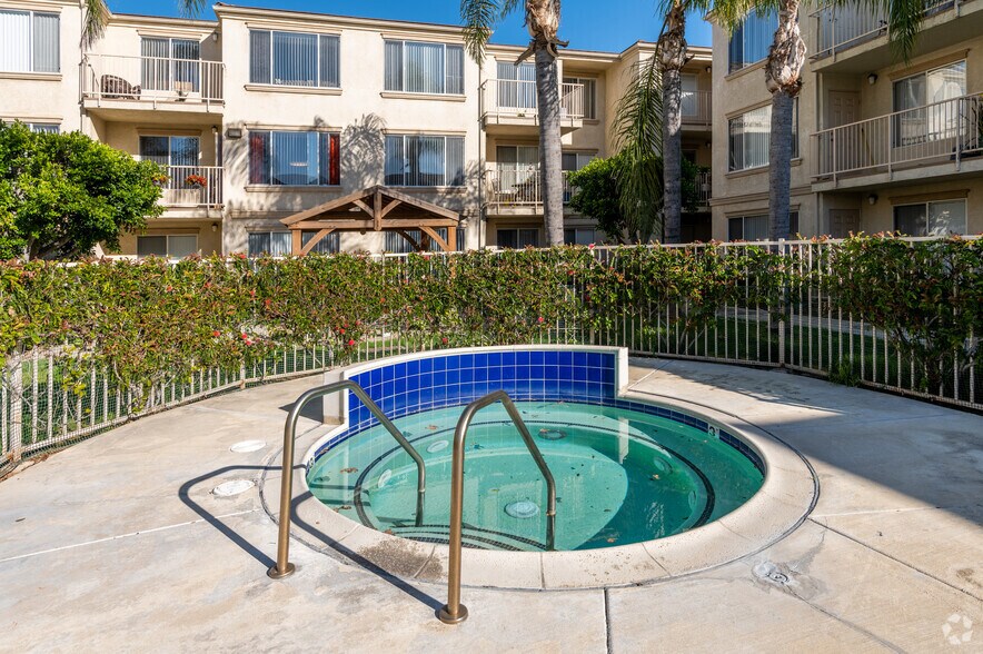 More Photos Of 1112 N Bradford Ave, Placentia Apartments For Sale