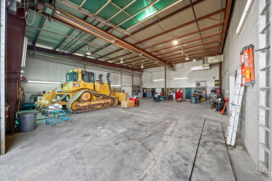 More Photos Of 259 Burnt Park Dr, Red Deer County Service For Lease