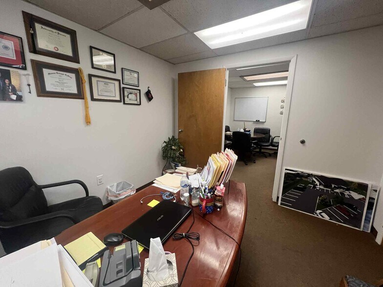 More Photos Of 256 24th St, Ogden Freestanding For Lease