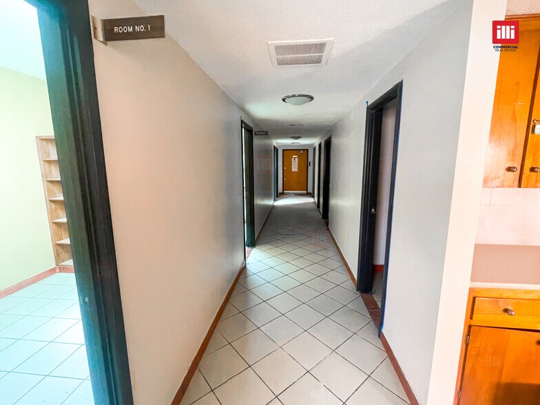 More Photos Of 1239 N Avalon Blvd, Wilmington Office For Lease