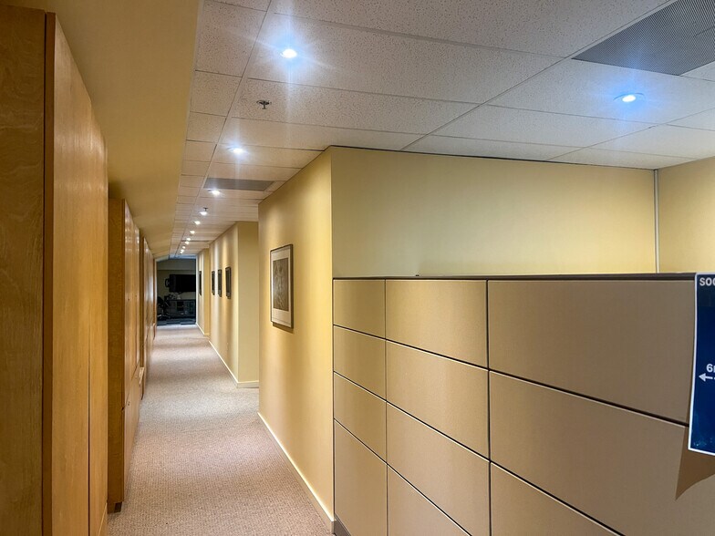 More Photos Of 433 E Canon Perdido St, Santa Barbara Office For Lease