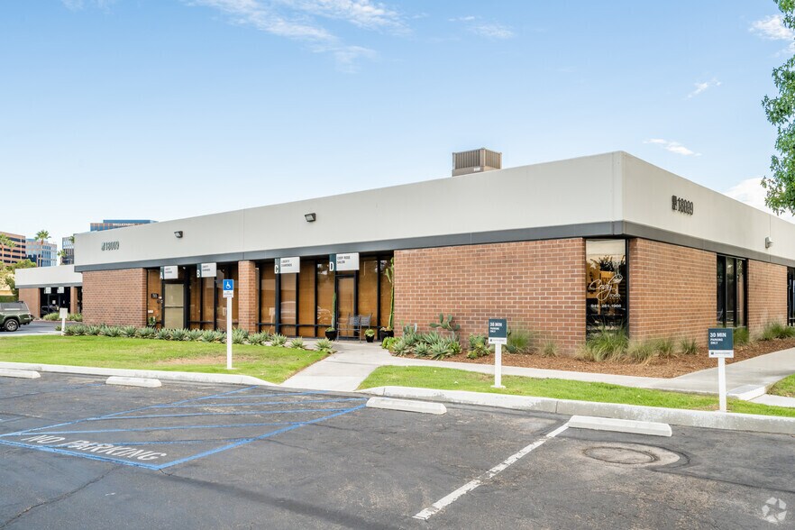 Primary Photo Of 18009 Sky Park Cir, Irvine Light Manufacturing For Lease