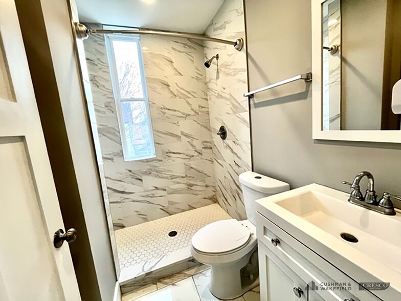 More Photos Of 2175 W 11th St, Cleveland Apartments For Sale