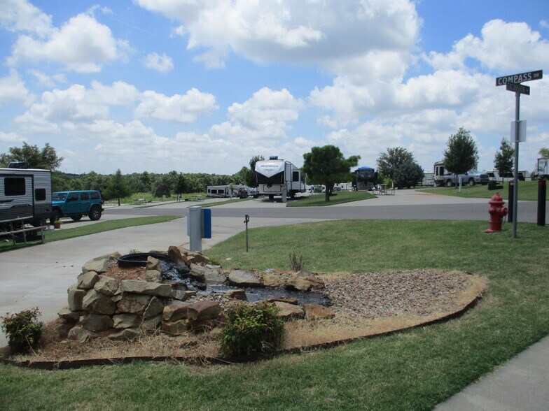 More Photos Of 1038 Airport Rd, Weatherford Manufactured Housing Mobile Home Park For Sale