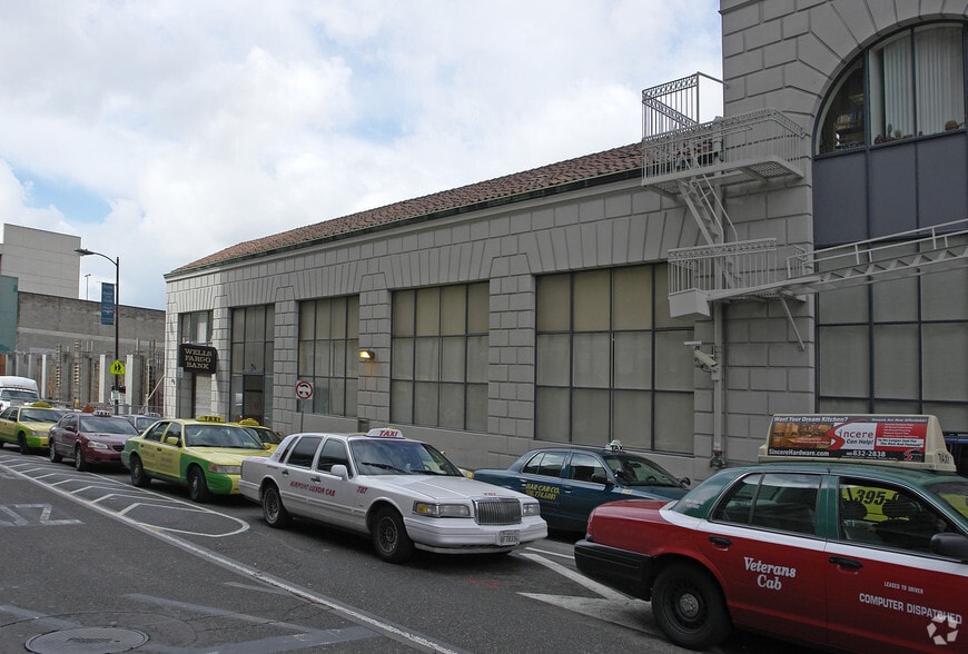 More Photos Of 2081 Center St, Berkeley Coworking Space