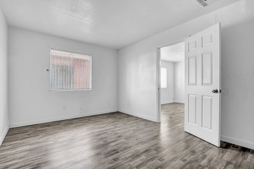 More Photos Of 1119 W Fillmore St, Phoenix Apartments For Sale