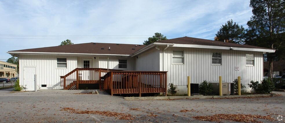 More Photos Of 6733 Falls Of Neuse Rd, Raleigh Medical For Lease
