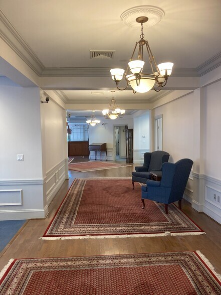 More Photos Of 69 Park St, Andover Office For Lease
