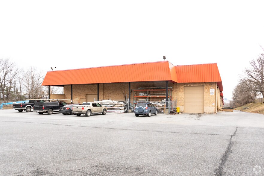 More Photos Of 1400-1464 Desoto Rd, Baltimore Warehouse For Lease