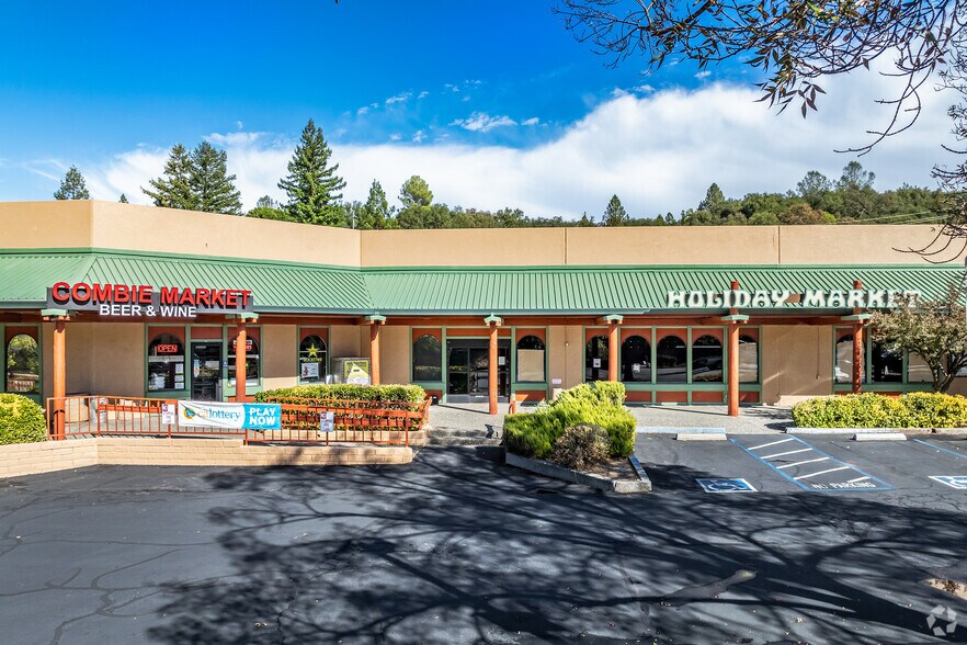 More Photos Of 10868-10966 Combie Rd, Auburn Unknown For Lease