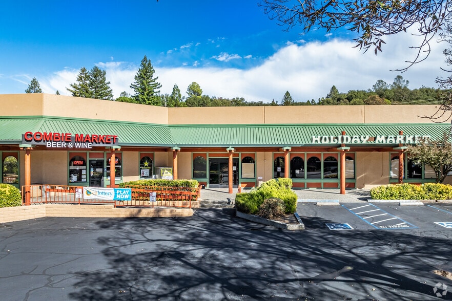 More Photos Of 10868-10966 Combie Rd, Auburn Unknown For Lease