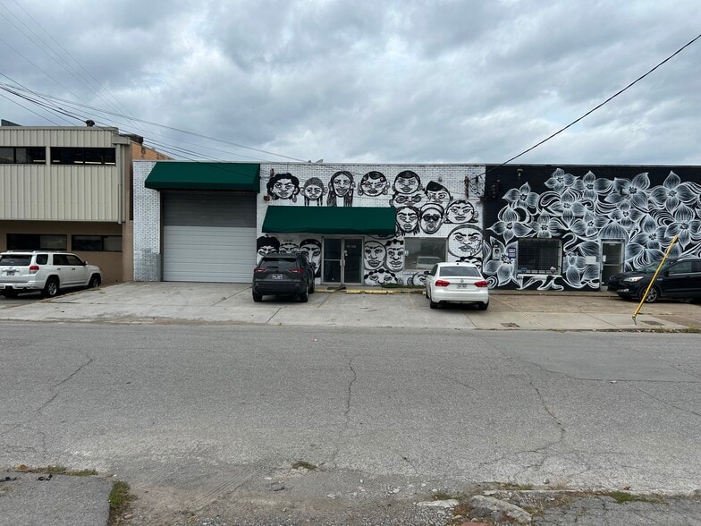 More Photos Of 1620 State St, Nashville Warehouse For Lease