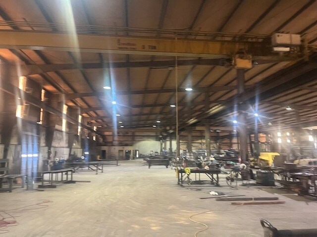 More Photos Of 4900 Thibault Rd, Little Rock Manufacturing For Sale