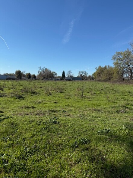 More Photos Of 19886 Riverside Ave, Anderson Land For Sale