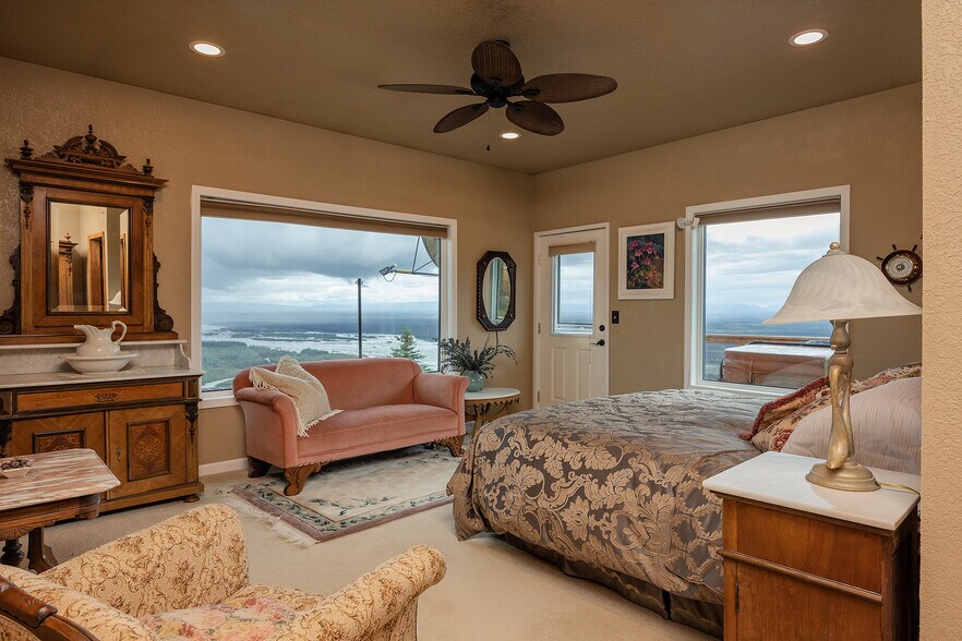 More Photos Of 6831 Orchid Dr, Salcha Specialty For Sale