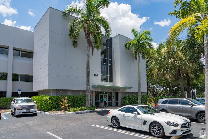 More Photos Of 1201 W Cypress Creek Rd, Fort Lauderdale Unknown For Lease