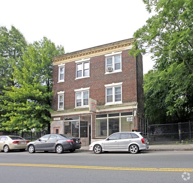 Primary Photo Of 691-693 Dudley St, Dorchester Storefront Retail Residential For Sale