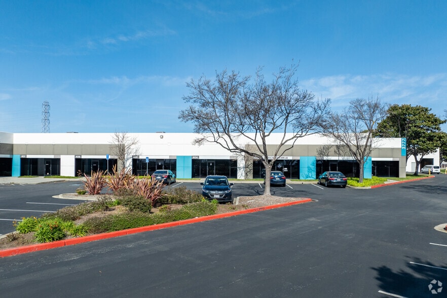 More Photos Of 23785 Cabot Blvd, Hayward Unknown For Lease