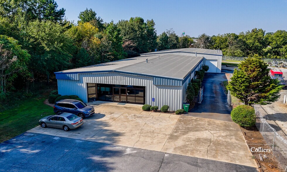 More Photos Of 9091 Asheville Hwy, Spartanburg Industrial For Lease