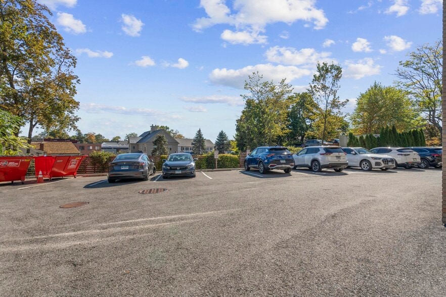 More Photos Of 21 Forest Street Unit# C1, New Canaan General Retail For Sale