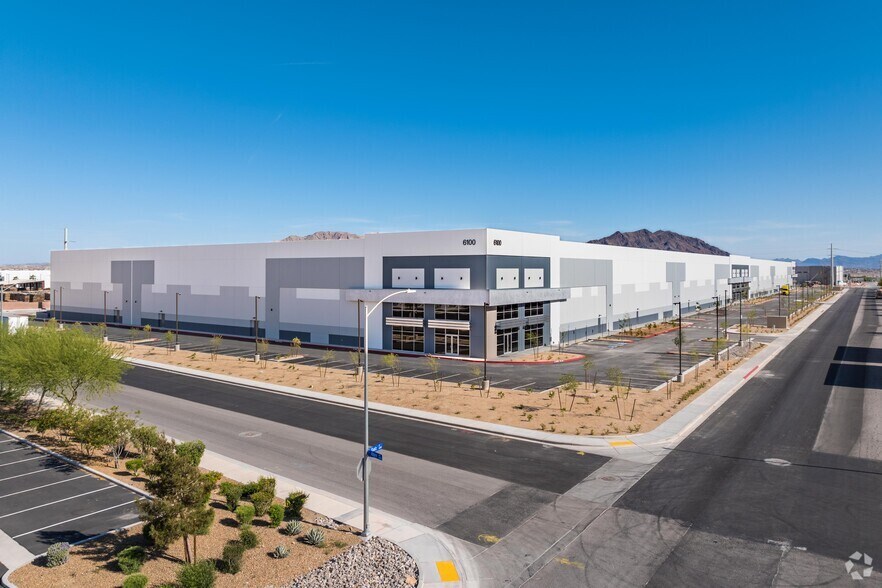 More Photos Of 6100 Shatz St, Las Vegas Distribution For Lease