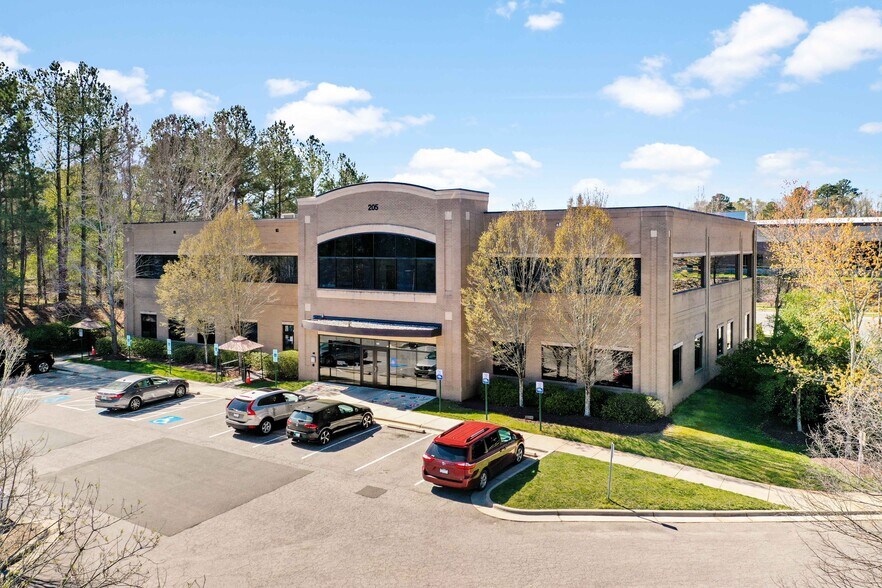 More Photos Of 205 Sage Rd, Chapel Hill Medical For Lease