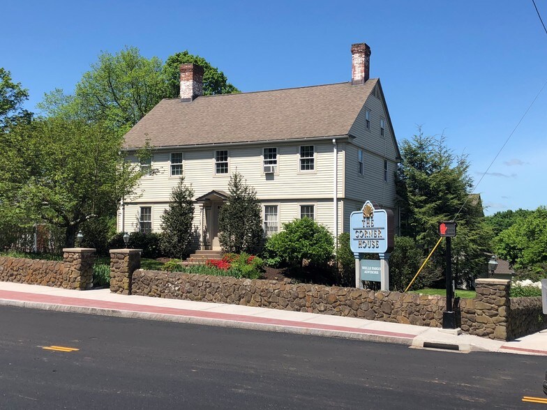Primary Photo Of 4 Main St, Farmington Coworking Space