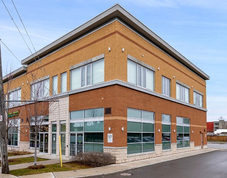 More Photos Of 41 Industrial St, Toronto Flex For Sale
