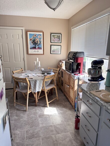 More Photos Of 3313 E 17th St, Vancouver Apartments For Sale