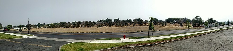 More Photos Of North Highway 97, Madras Land For Sale