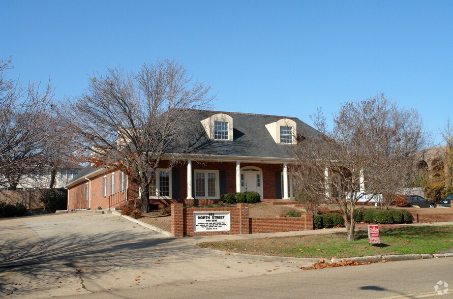 Primary Photo Of 953 North St, Jackson Medical For Lease