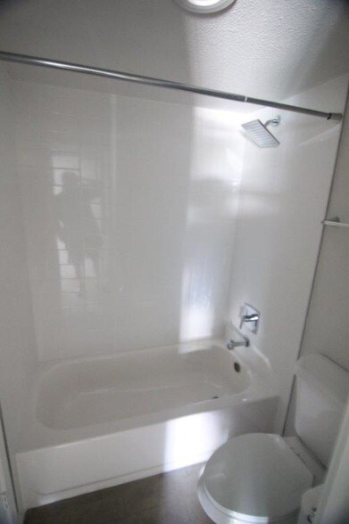 More Photos Of 718 W Hazelwood St, Phoenix Apartments For Sale
