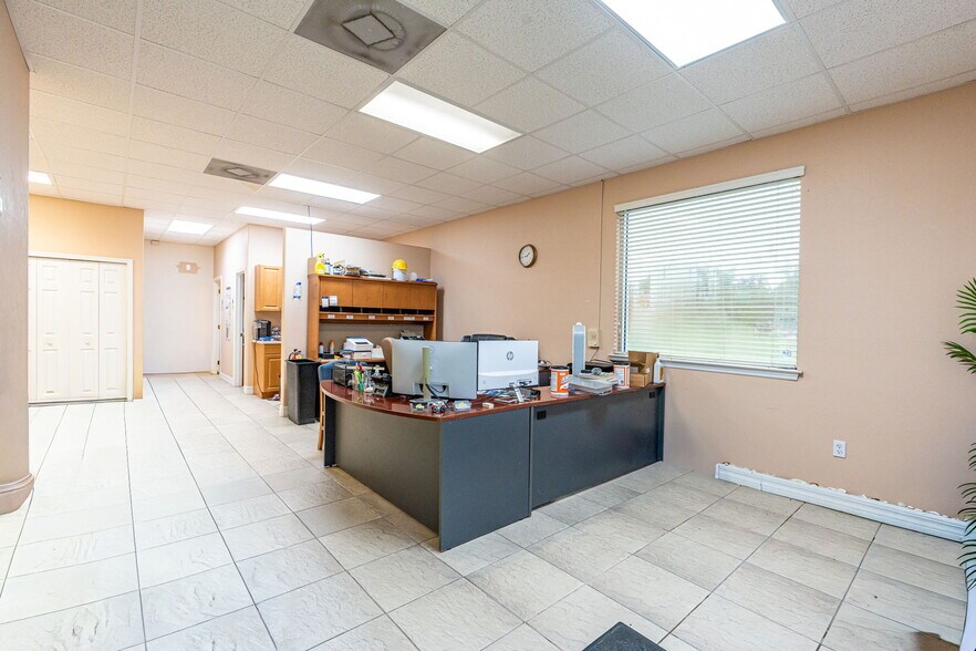 More Photos Of 16070 Tamiami Trl, Punta Gorda Industrial For Sale
