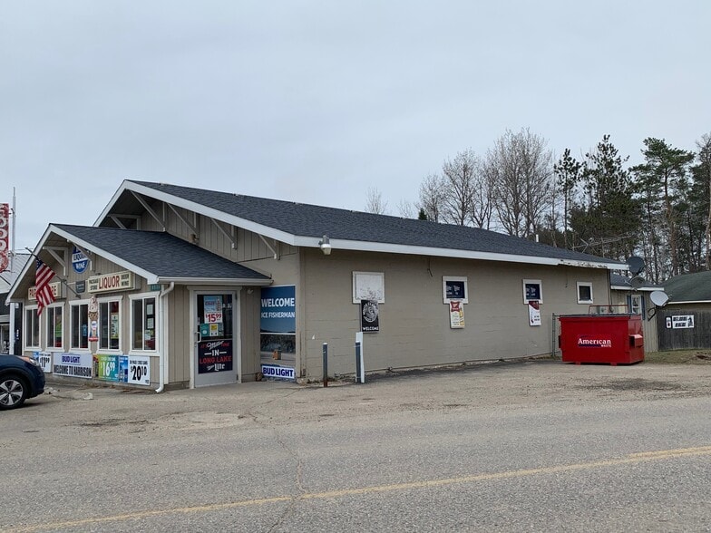 More Photos Of 8036 N Clare Ave, Harrison Convenience Store For Sale