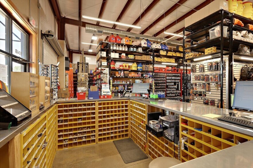 More Photos Of 104 Hazelton Cv, Gluckstadt Light Distribution For Lease