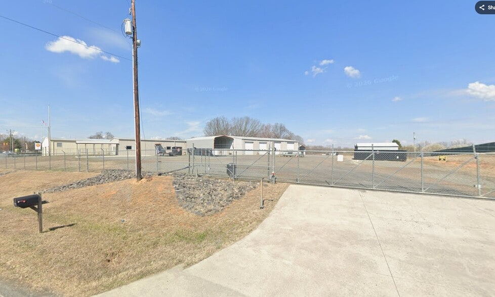 More Photos Of 2698 Gibbs Rd, Reidsville Industrial For Sale