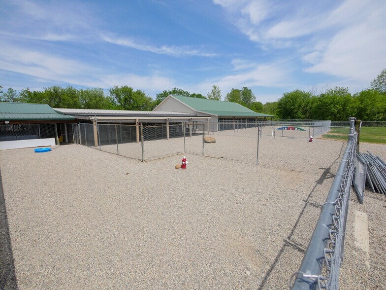 More Photos Of 75600 Van Dyke Rd, Bruce Twp Specialty For Sale