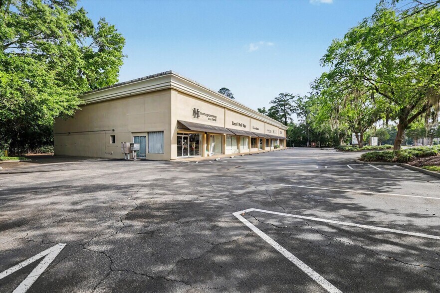 More Photos Of 2030 Thomasville Rd, Tallahassee Unknown For Lease