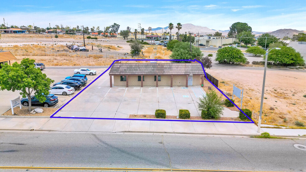 Primary Photo Of 16498 Victor St, Victorville Medical For Sale